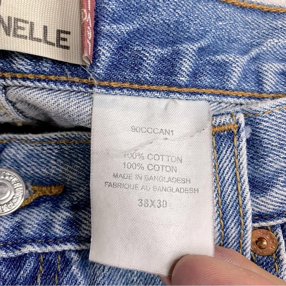 Vintage Levi’s Regular Fit Light Wash Jeans 36 - Picture 4 of 15